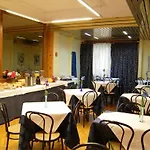 Ascot Ξενοδοχείο 3*