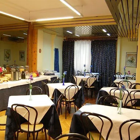 Ascot פירנצה
