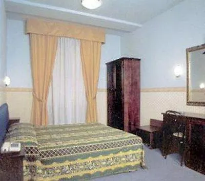 Ascot פירנצה