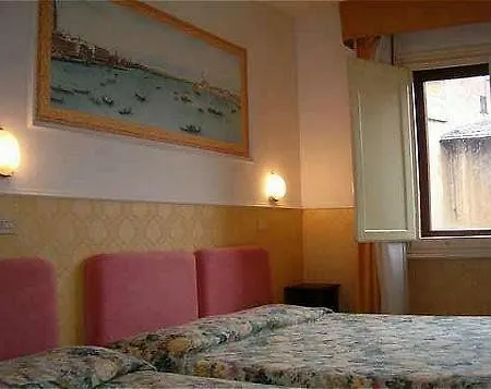 Ascot Szálloda Firenze