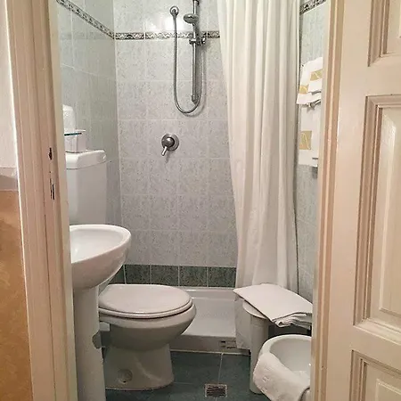 Ascot Szálloda 3*