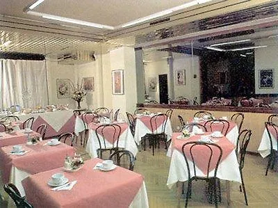 Hotel Ascot