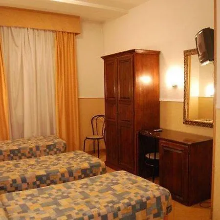 Hotel Ascot